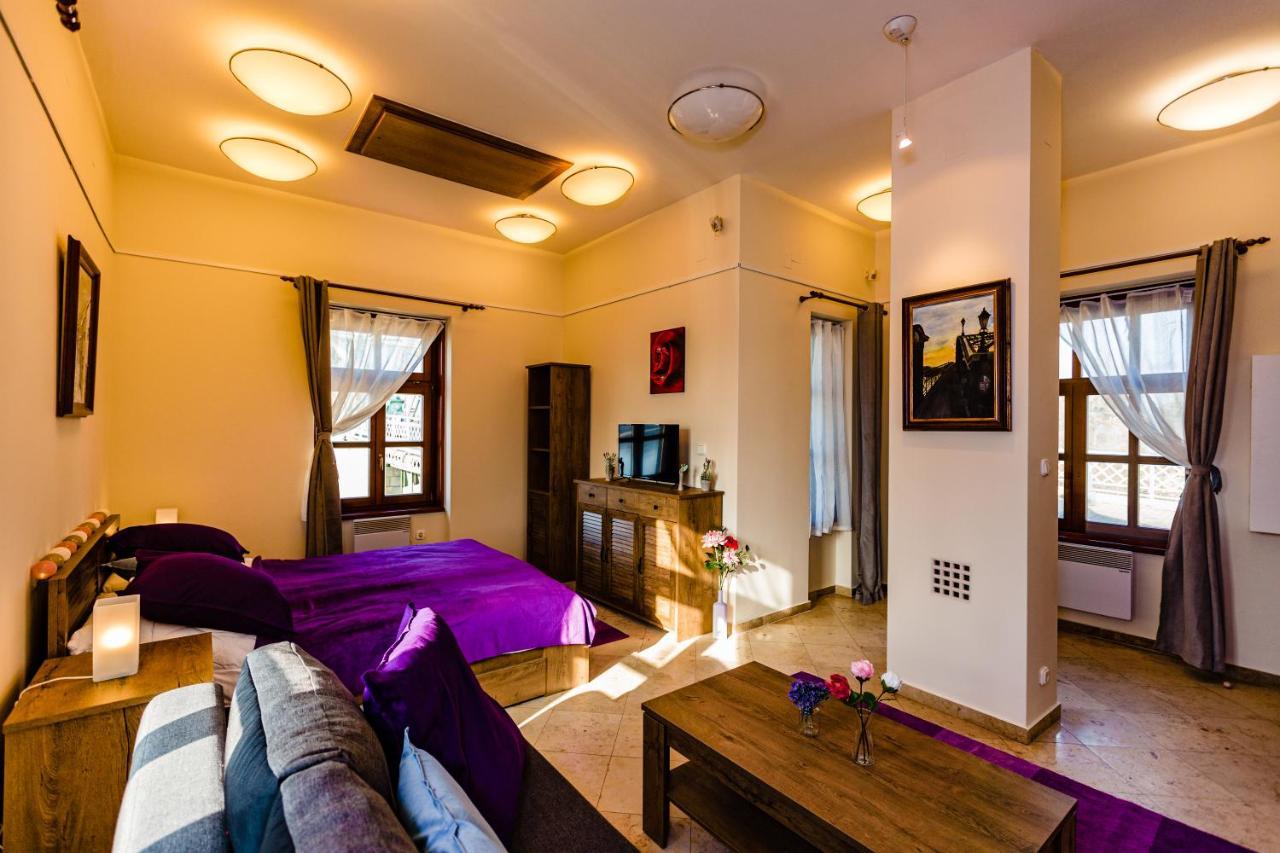 Bridge Apartment Esztergom Luaran gambar